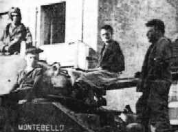 Debout , le brigadier Lugat, � la tourelle le brigadier Malz