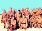 Marche E5/P3 : Pr�s de Ottweiler, MDL Lev�que (b�ret), ASP Baron � sa droite et les jeunes de la 69/2c. (d�c.1969)